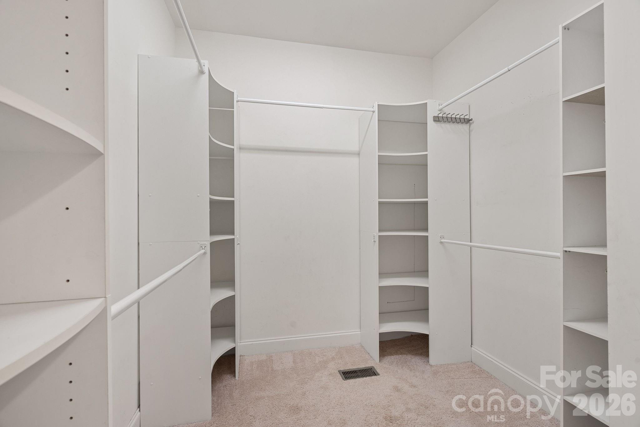 11215 Warfield Avenue — Huntersville