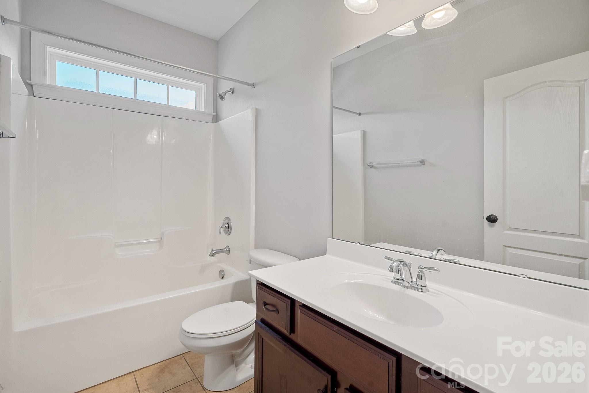 11215 Warfield Avenue — Huntersville