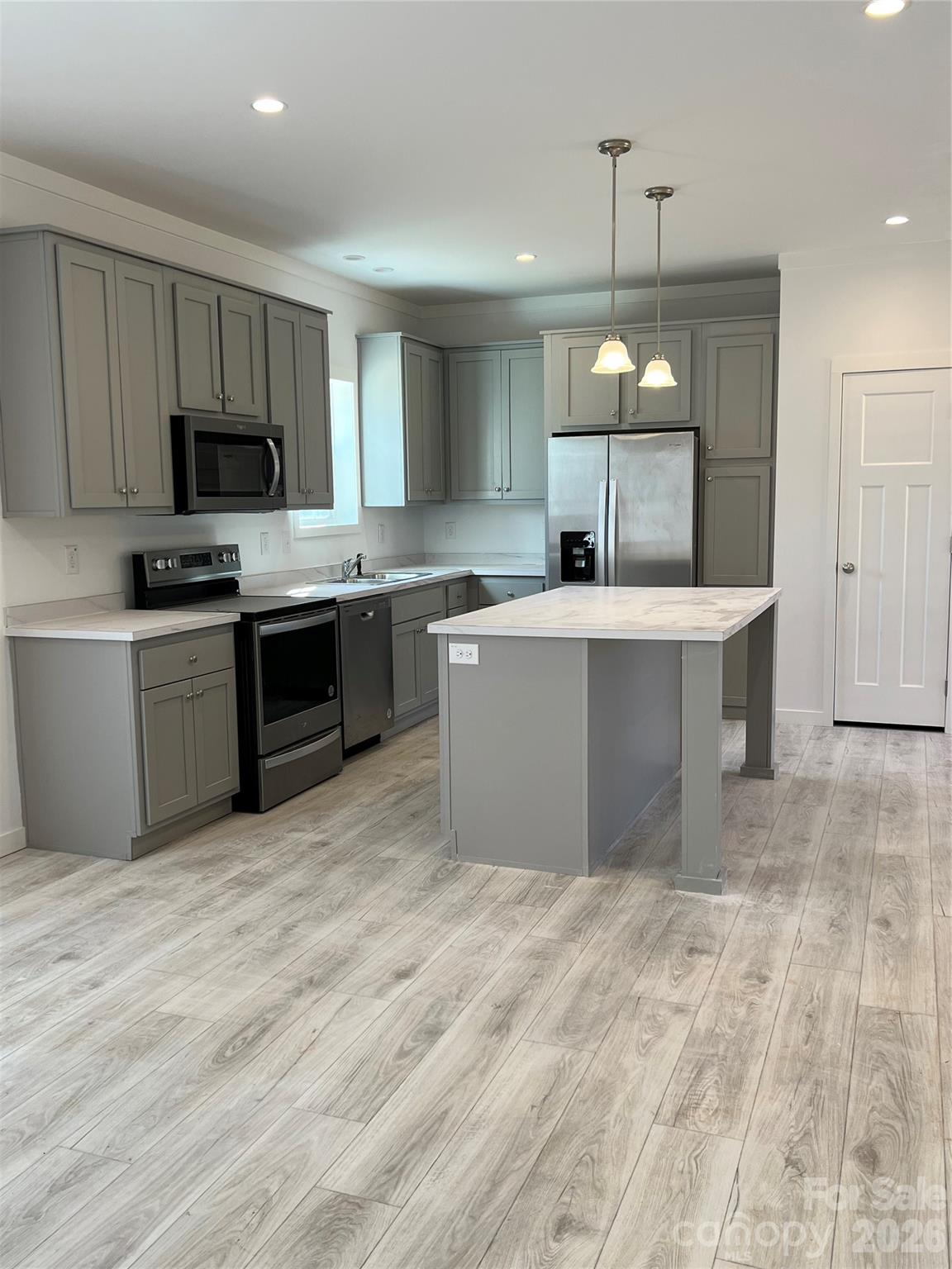 819 Wellwood Avenue — Statesville