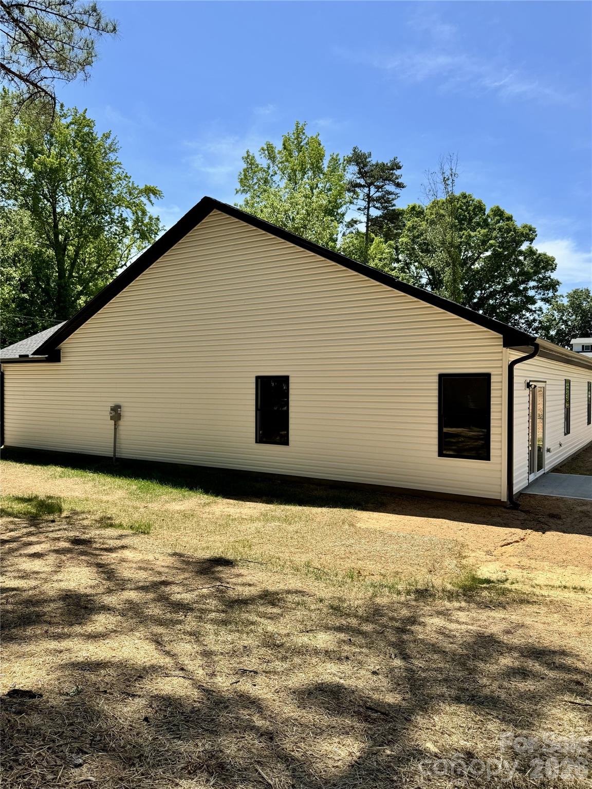 325 N Chapel Street — Landis