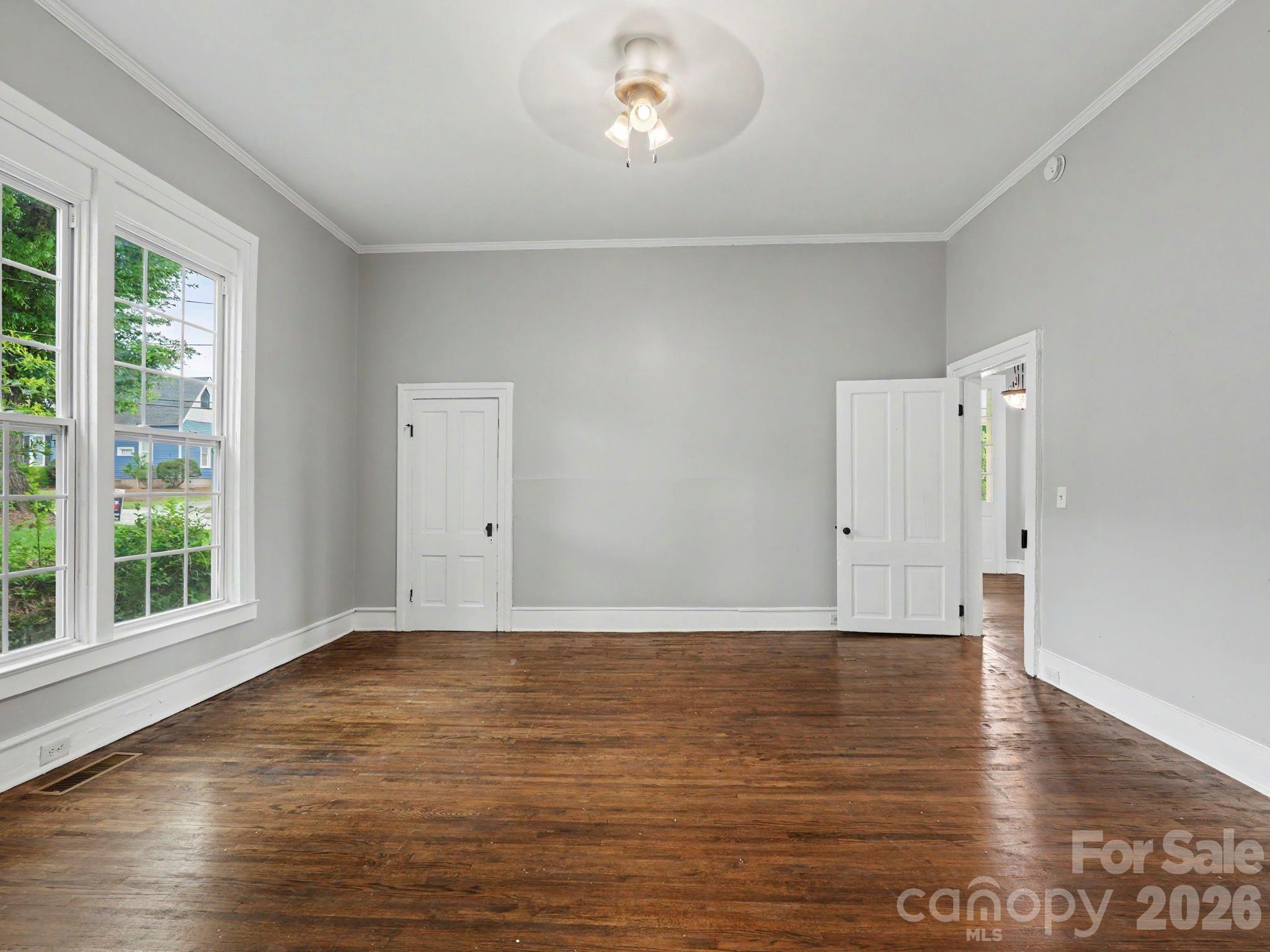 305 N White Street — Lancaster