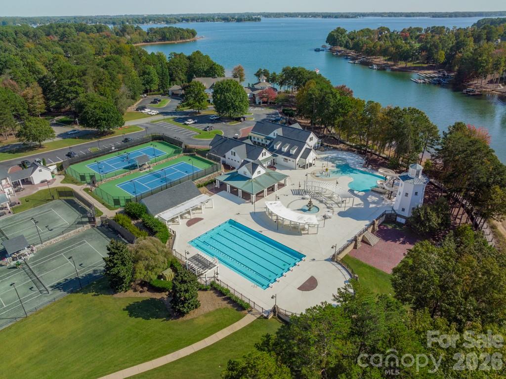 106 Hadley Harbor Court — Mooresville