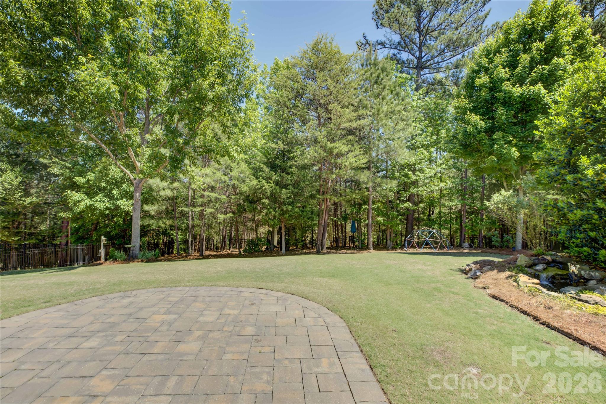 15420 Cimarron Hills Lane — Charlotte