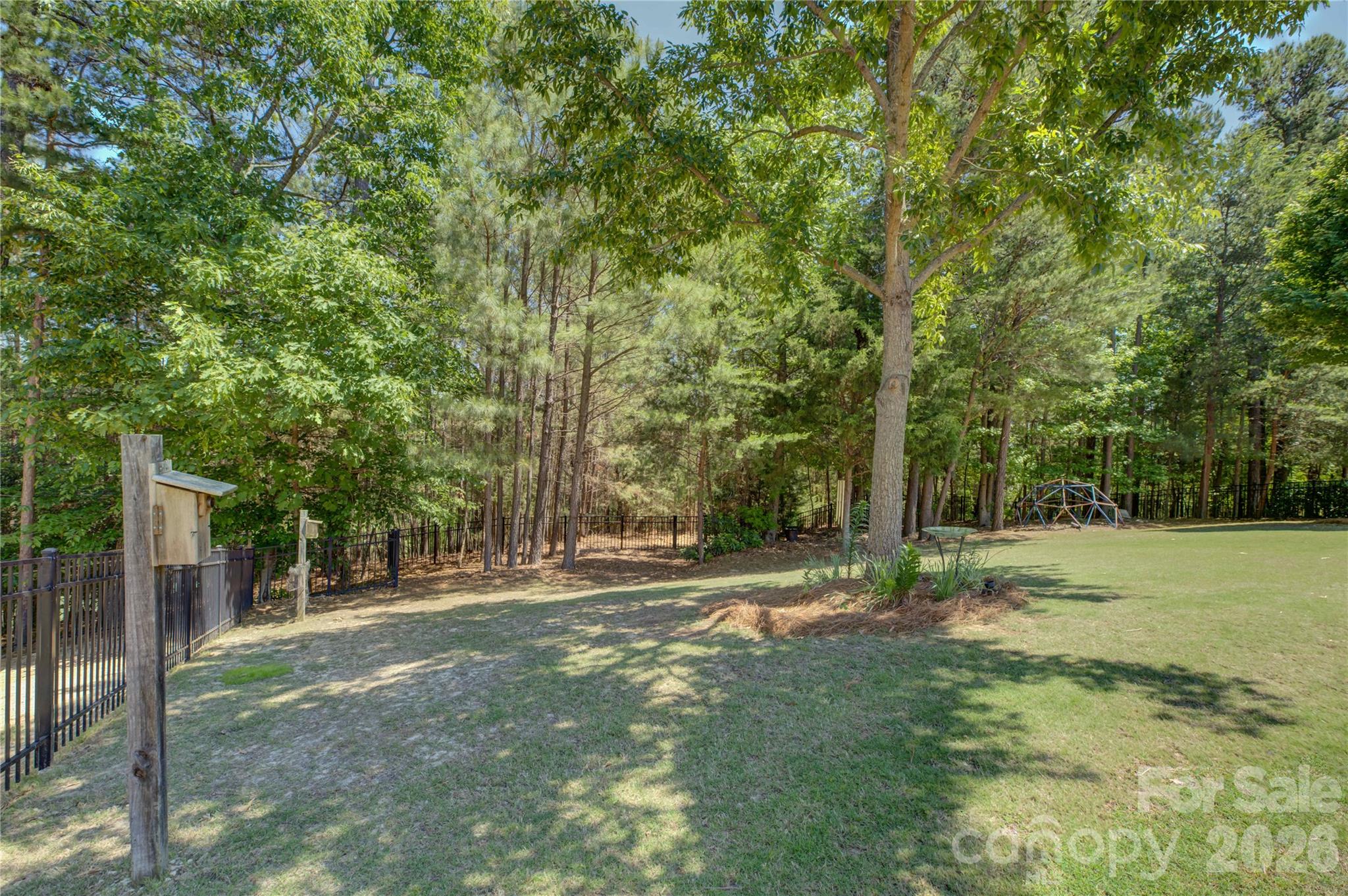 15420 Cimarron Hills Lane — Charlotte