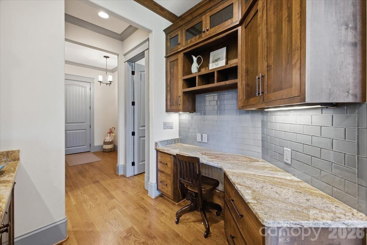 517 W CJ Thomas Road — Monroe