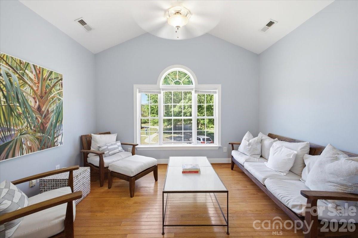 517 W CJ Thomas Road — Monroe