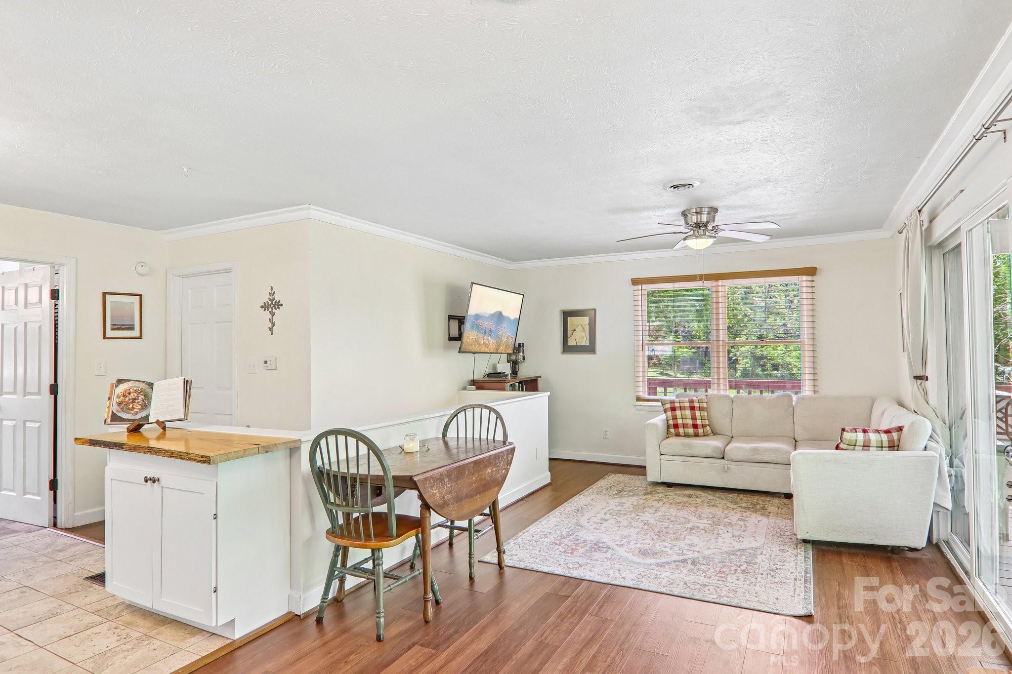 34 Lindsey Hill Lane — Zirconia