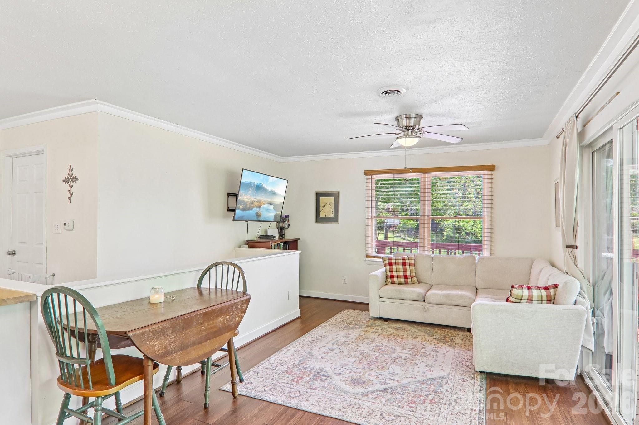 34 Lindsey Hill Lane — Zirconia