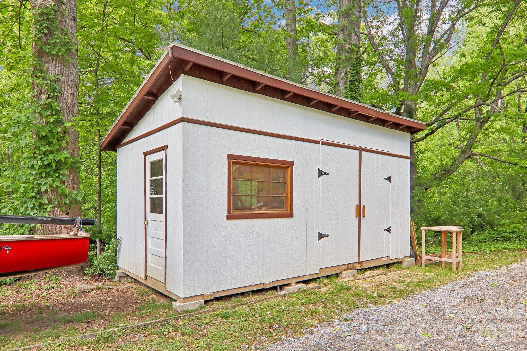 34 Lindsey Hill Lane — Zirconia