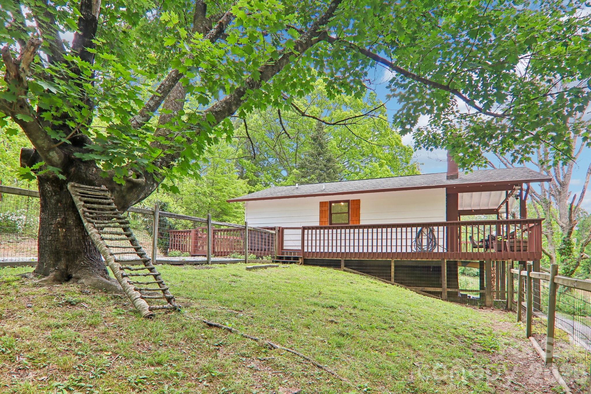 34 Lindsey Hill Lane — Zirconia