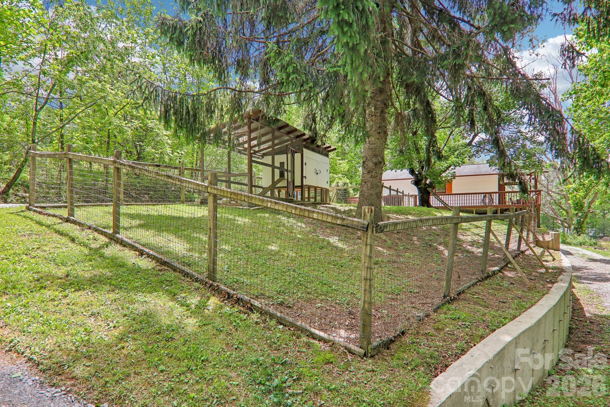34 Lindsey Hill Lane — Zirconia