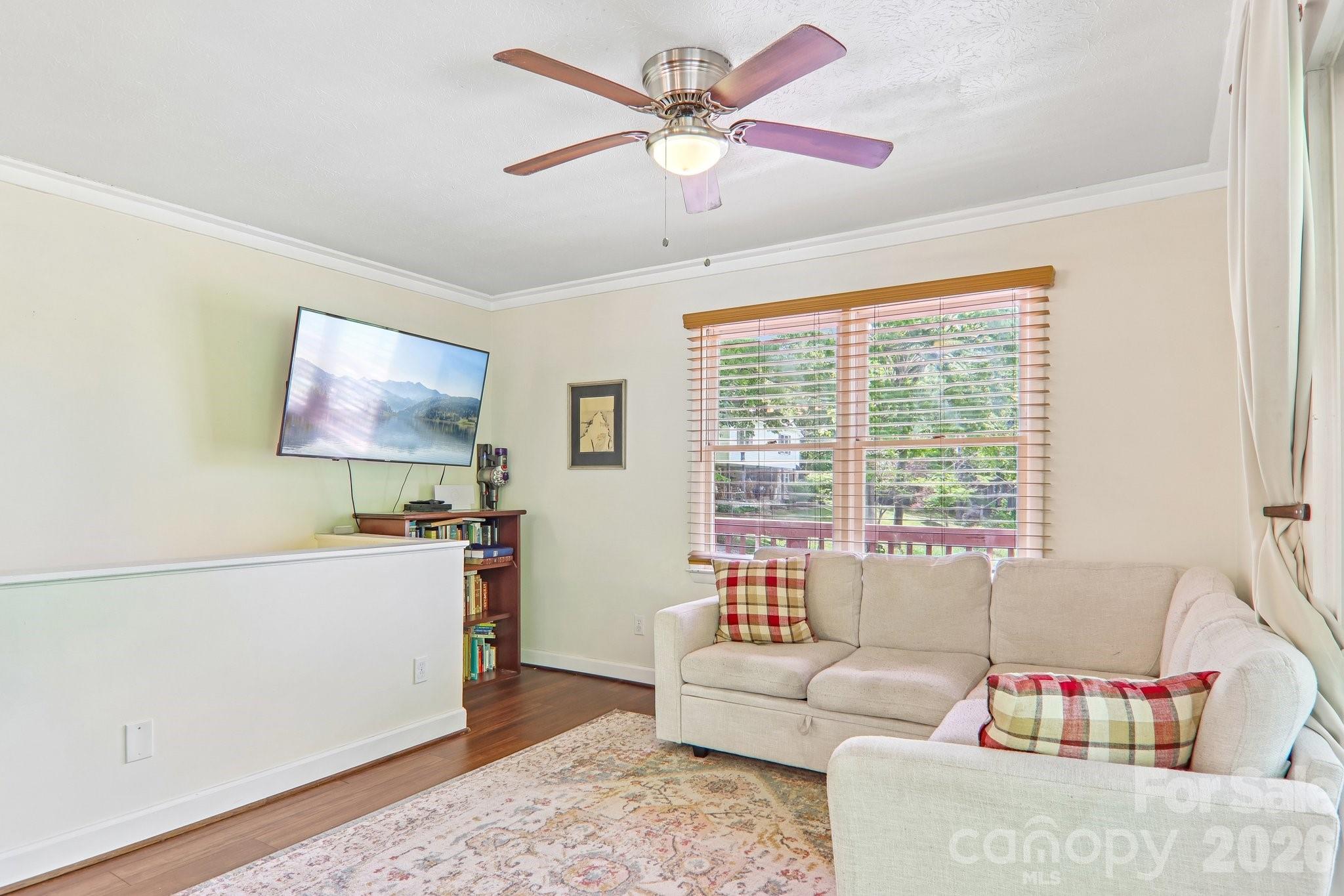 34 Lindsey Hill Lane — Zirconia