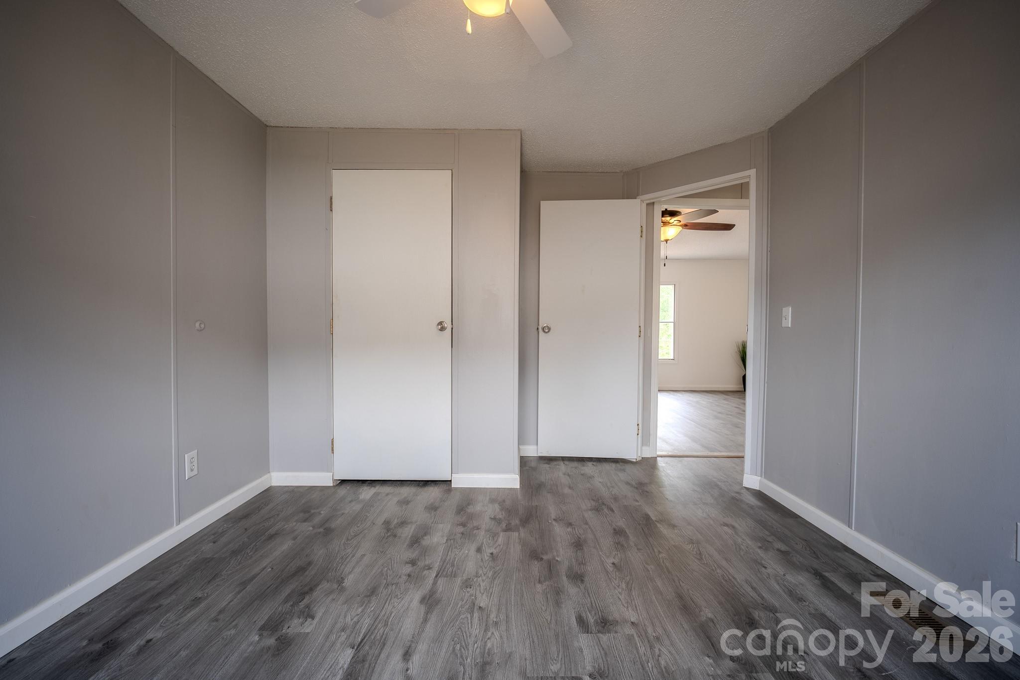 2932 23rd Avenue NE — Hickory