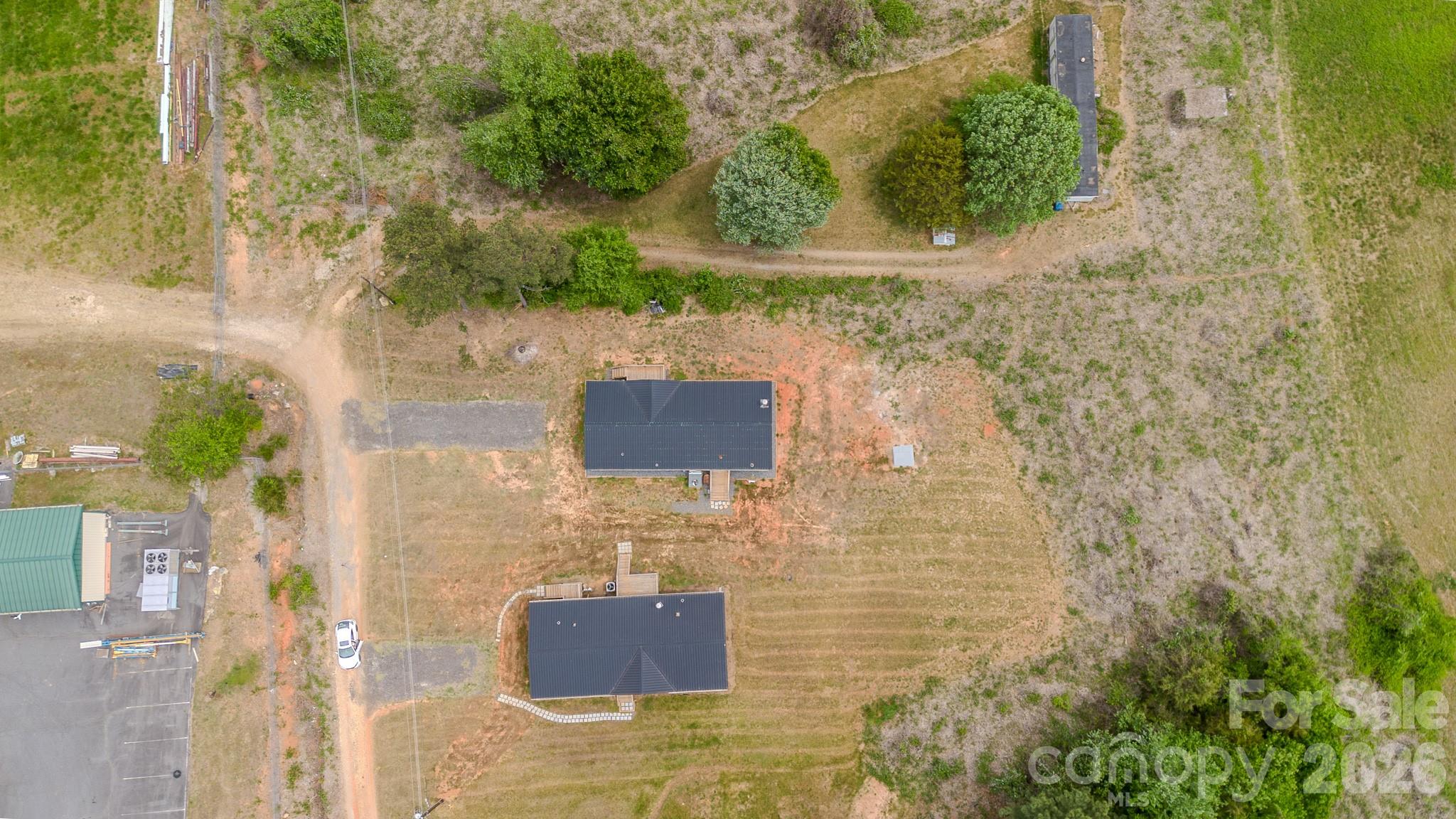 2932 23rd Avenue NE — Hickory
