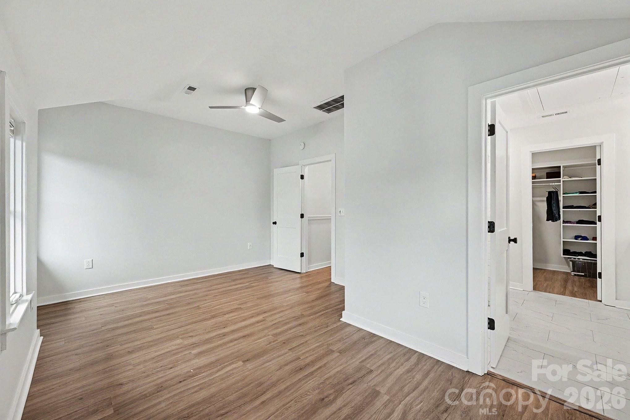 345 East Boulevard — Charlotte