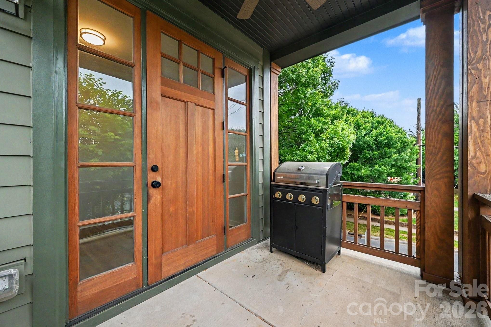 345 East Boulevard — Charlotte