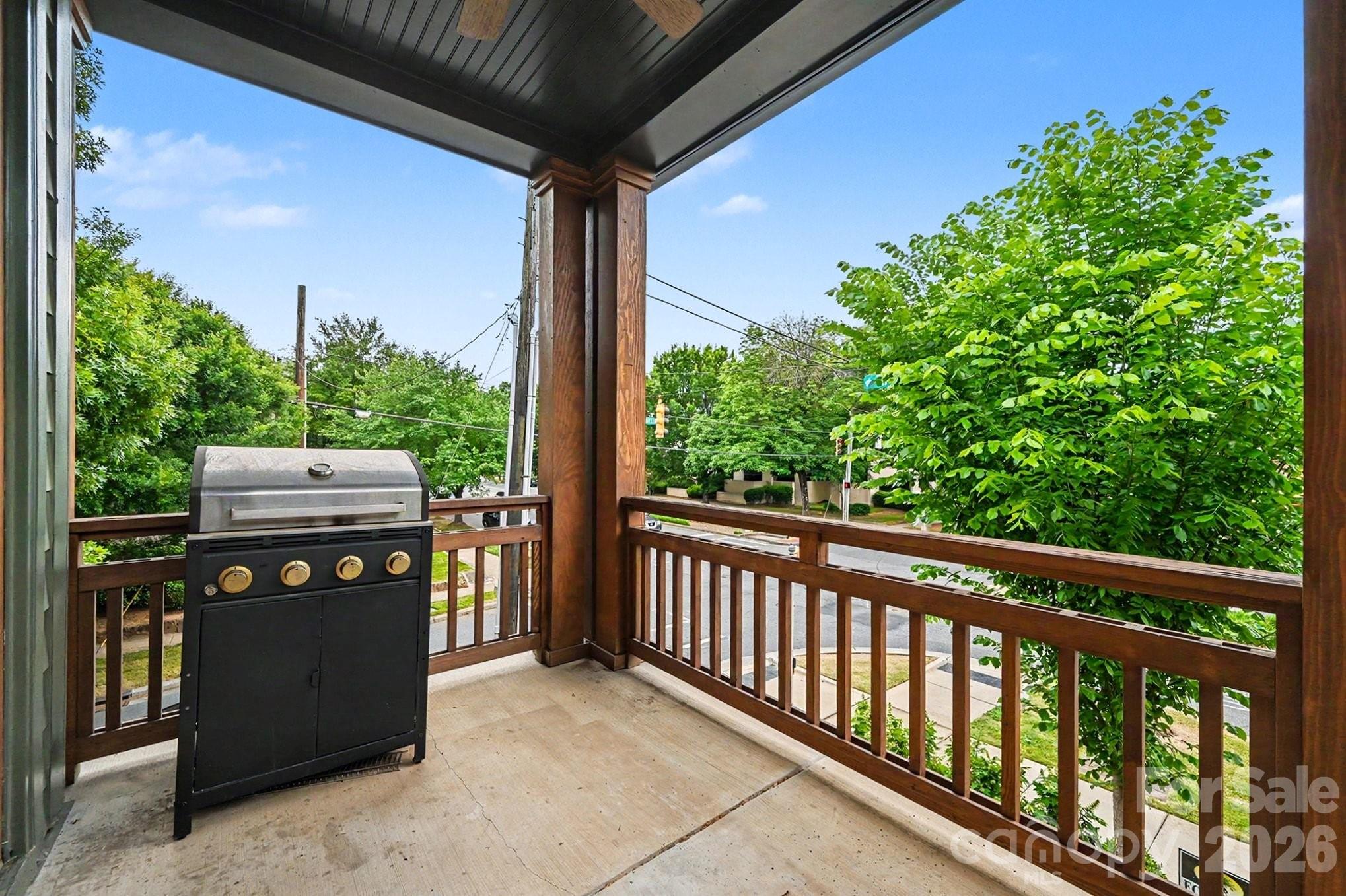 345 East Boulevard — Charlotte