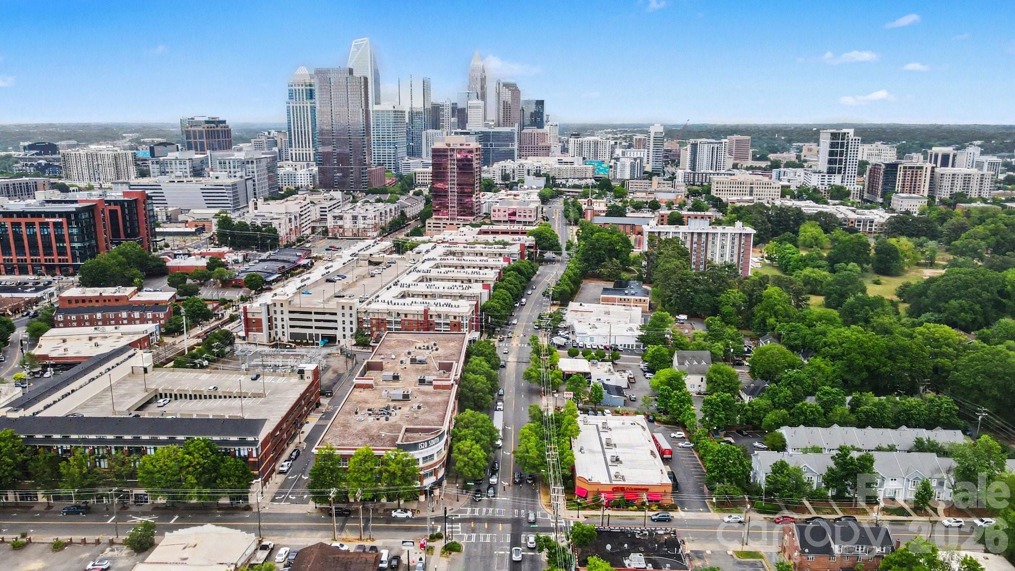 345 East Boulevard — Charlotte