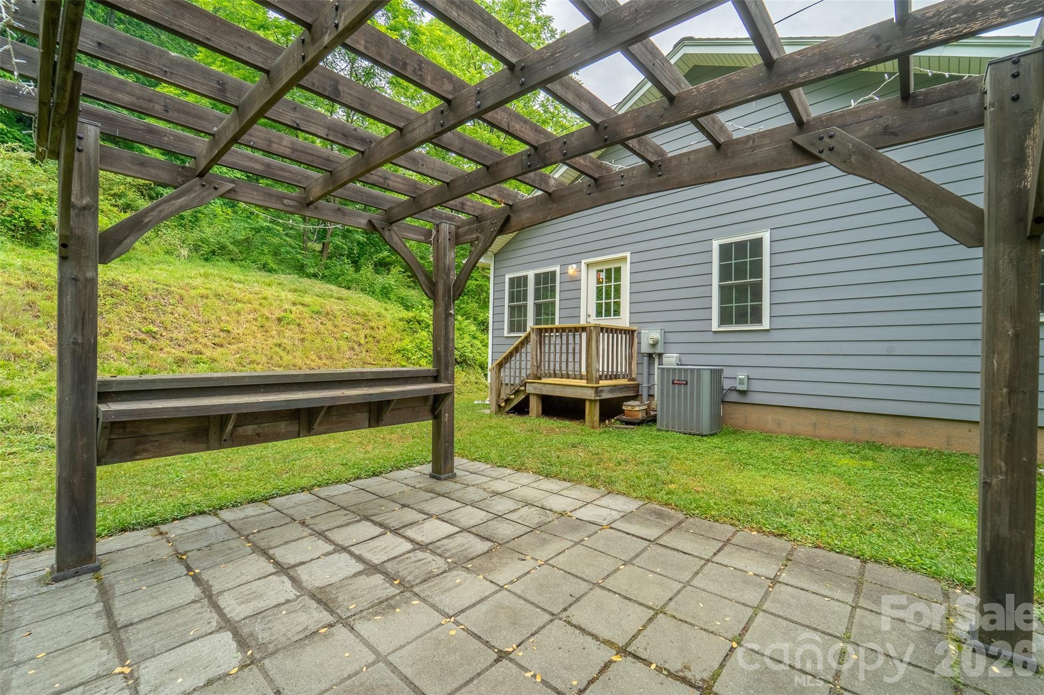 79 Harris Circle — Sylva