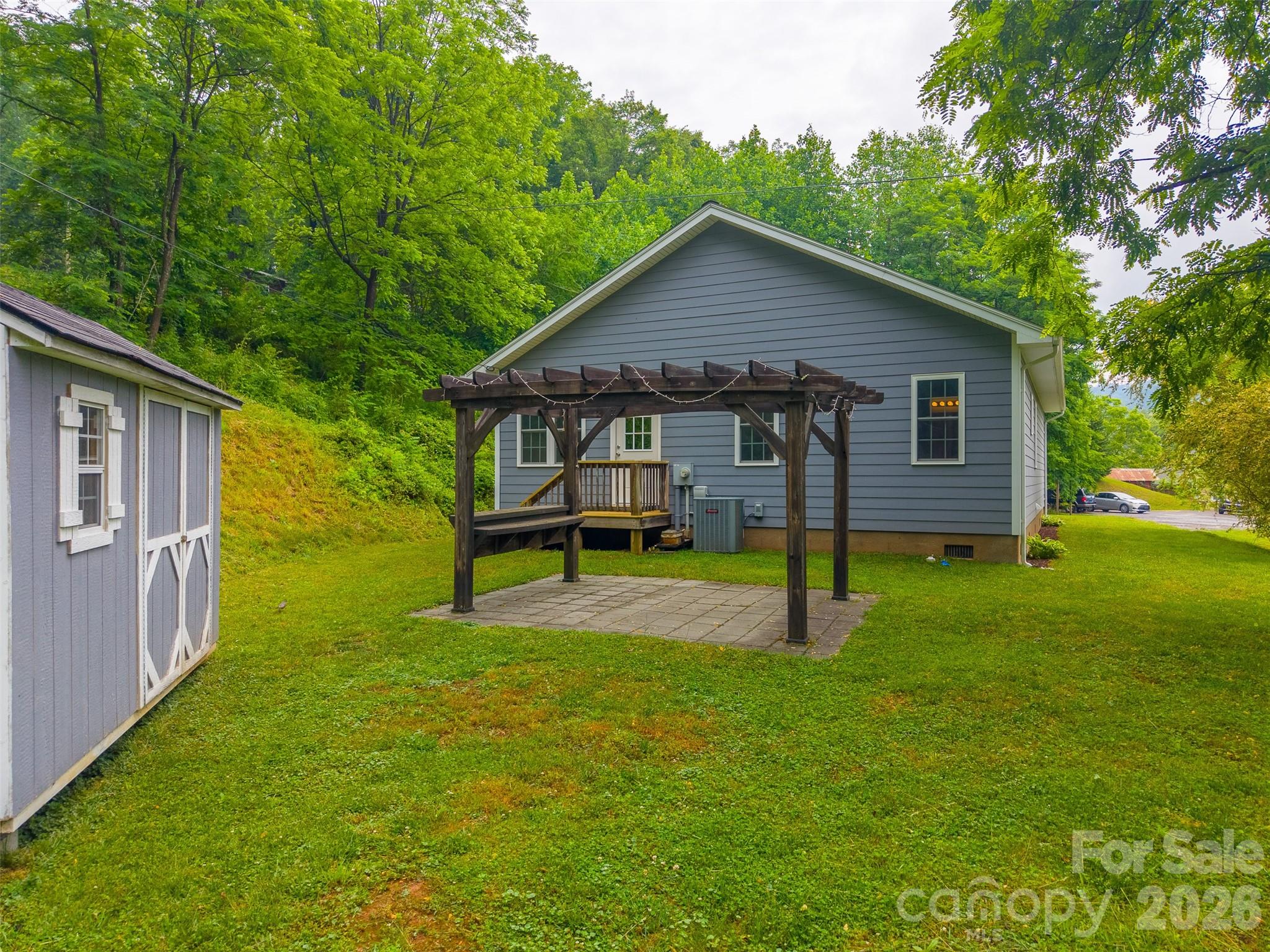 79 Harris Circle — Sylva