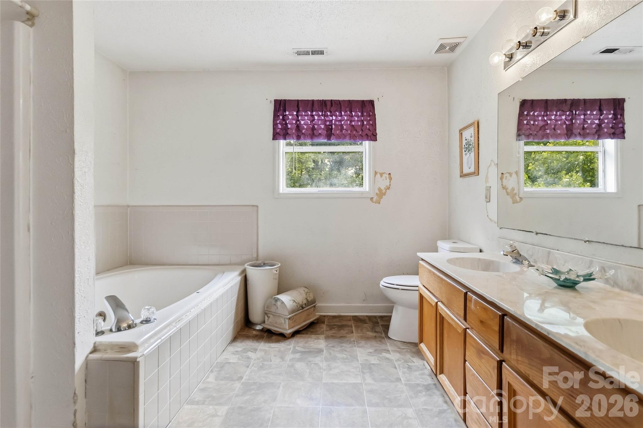 3009 Faircroft Way — Monroe