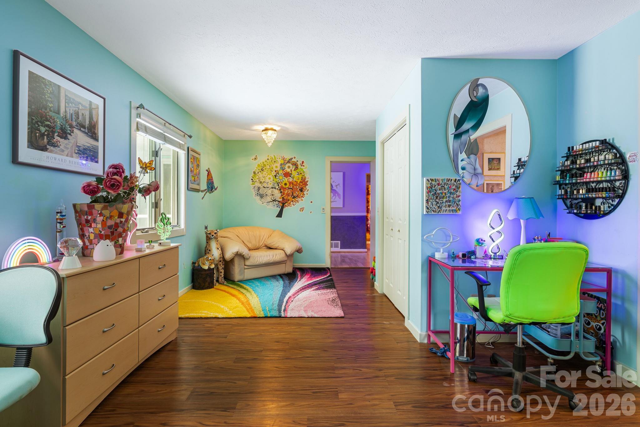 11 Beaumont Drive — Hendersonville