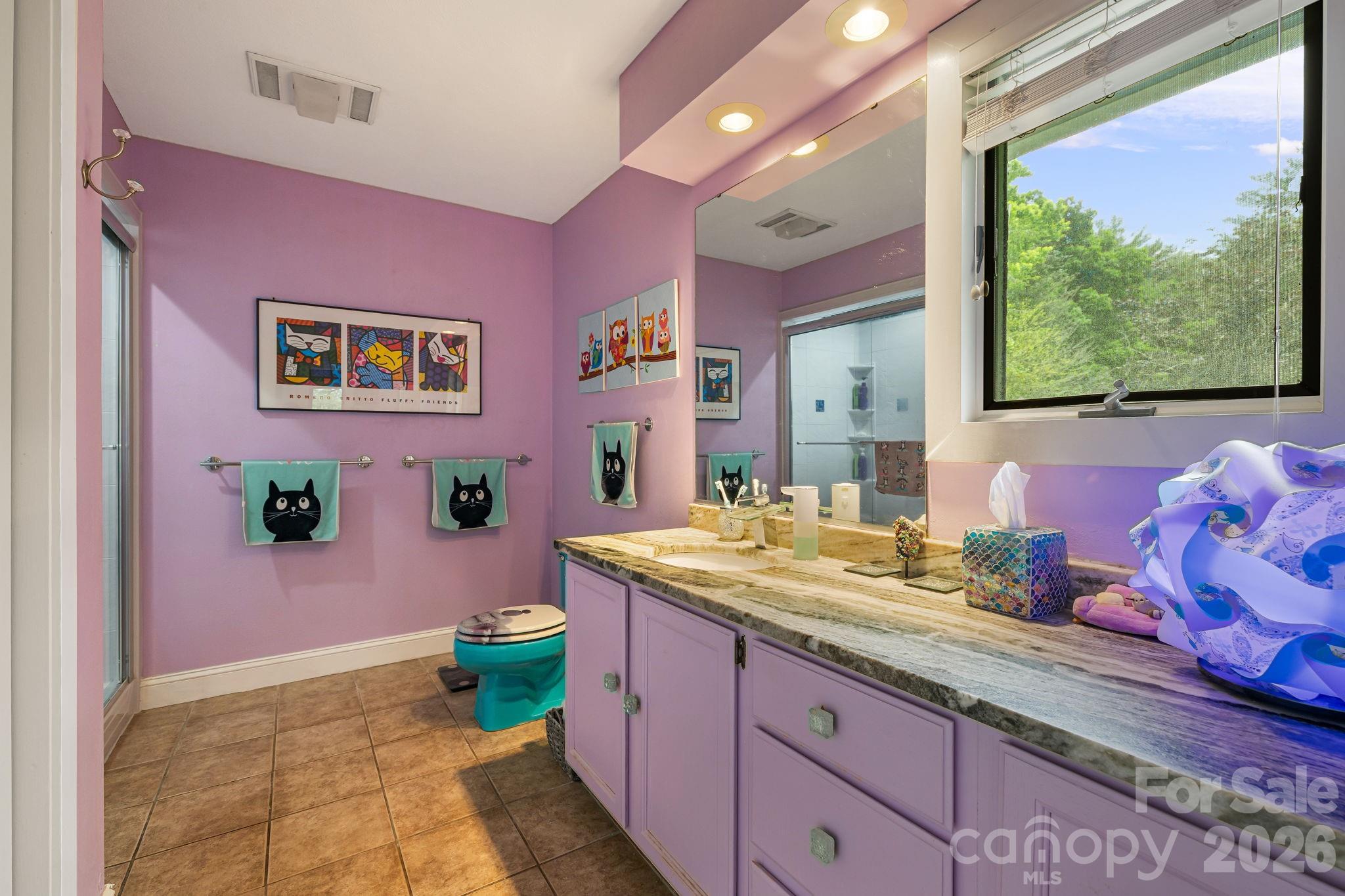 11 Beaumont Drive — Hendersonville