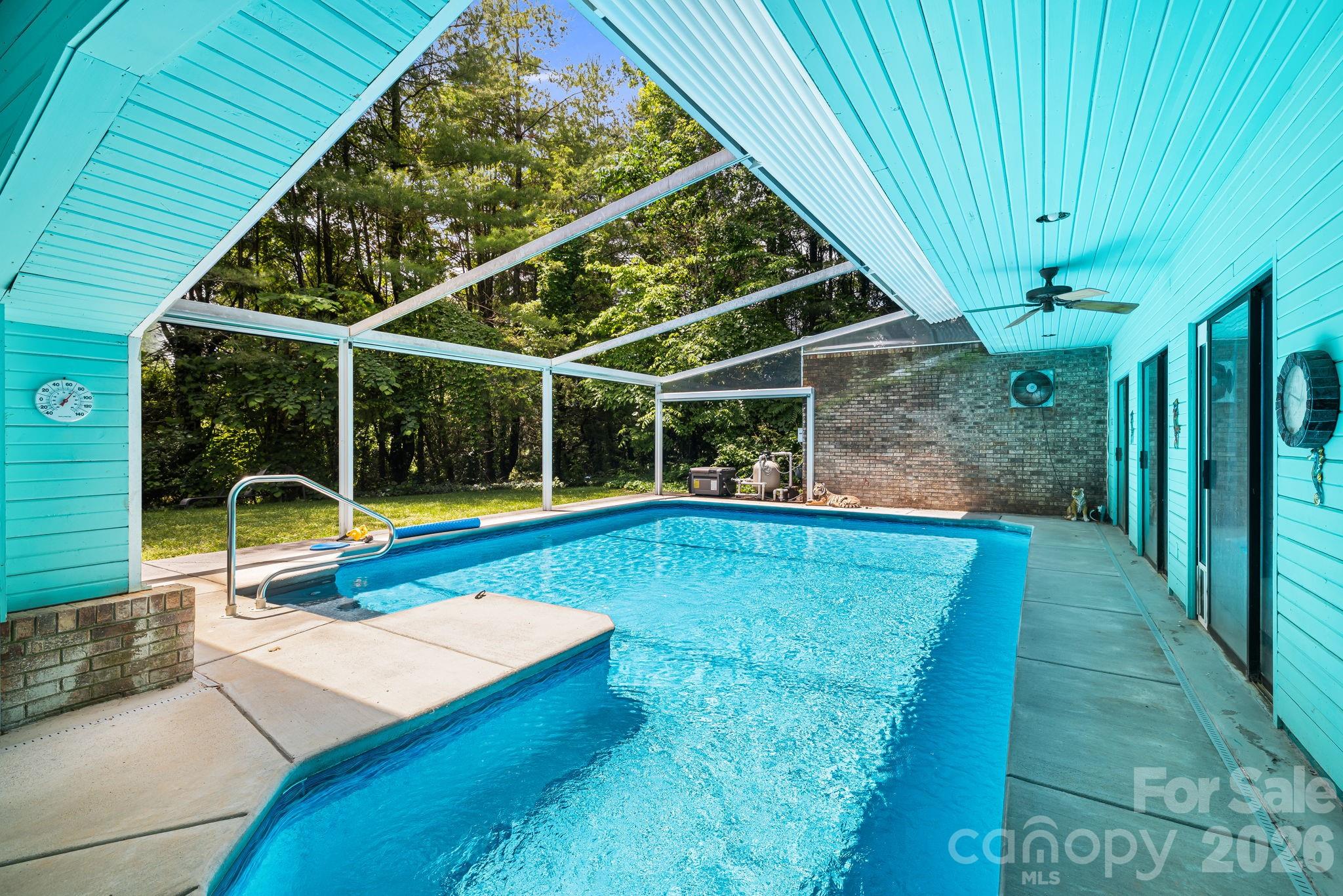 11 Beaumont Drive — Hendersonville