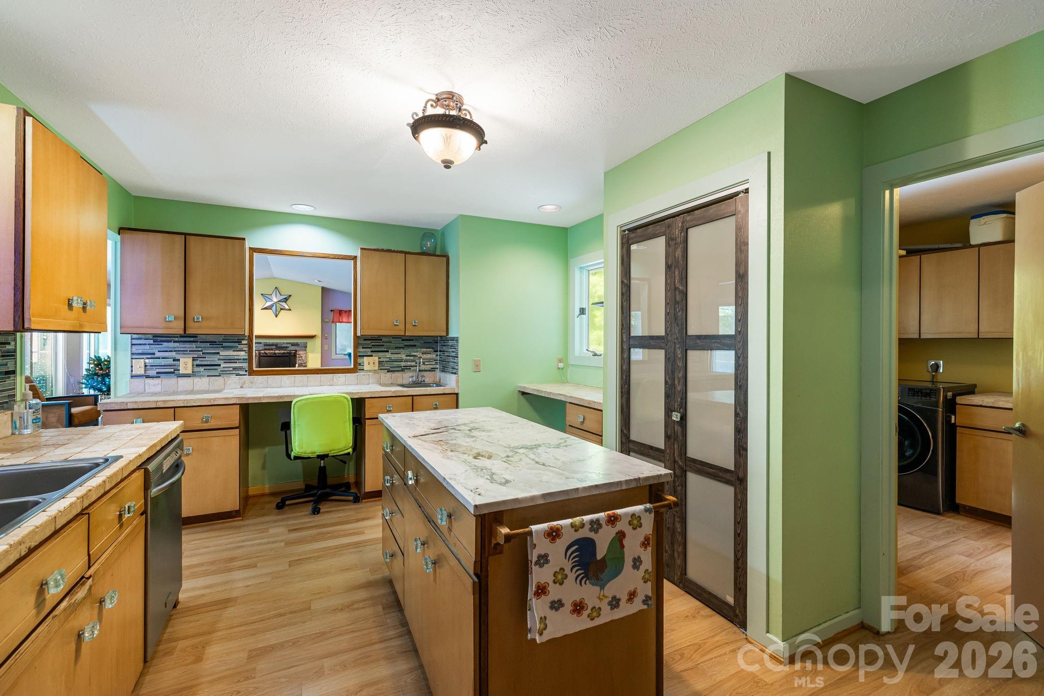 11 Beaumont Drive — Hendersonville