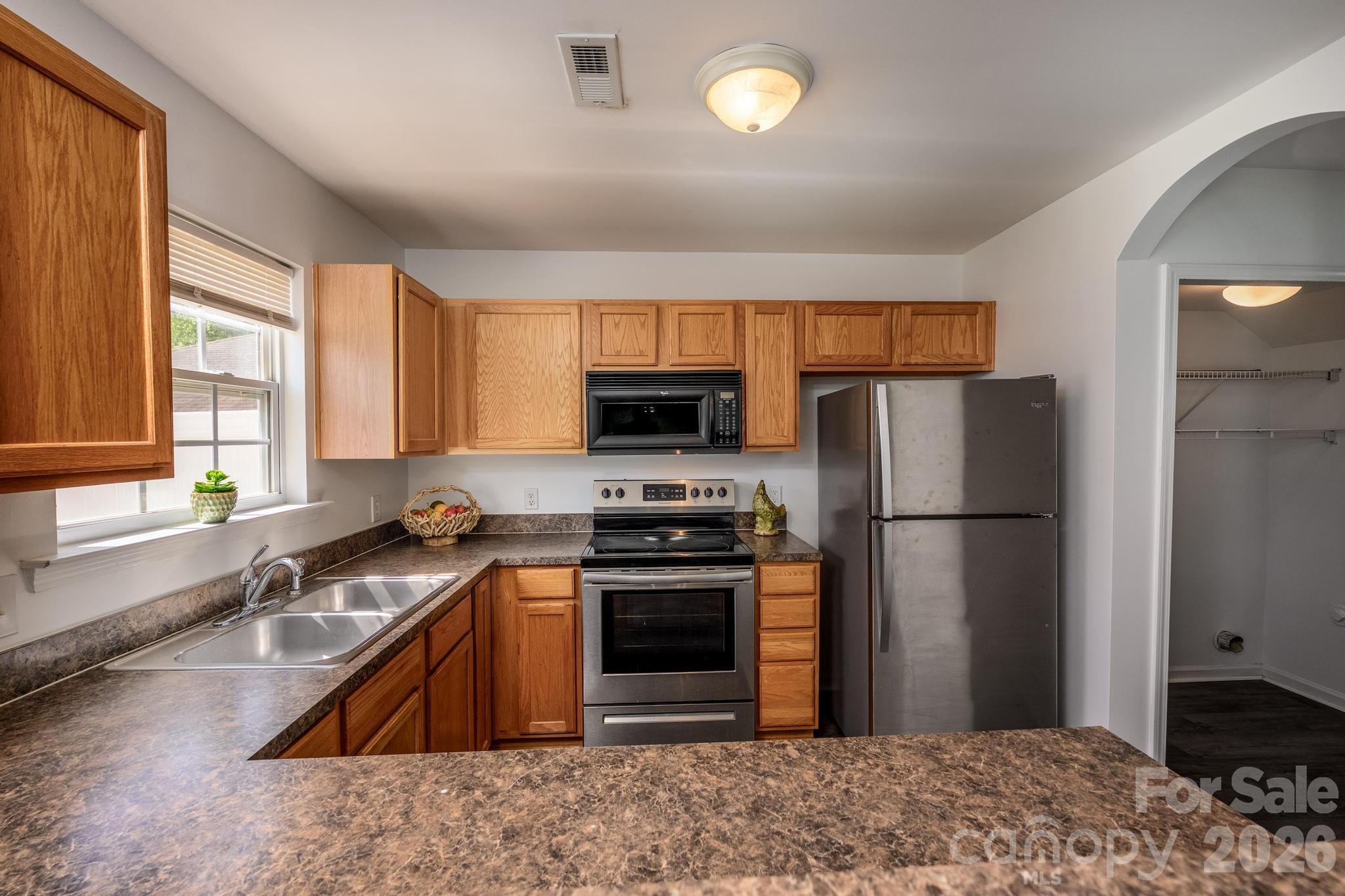 10809 Traders Court — Davidson