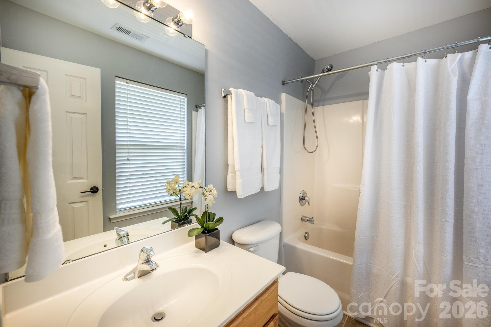 10809 Traders Court — Davidson