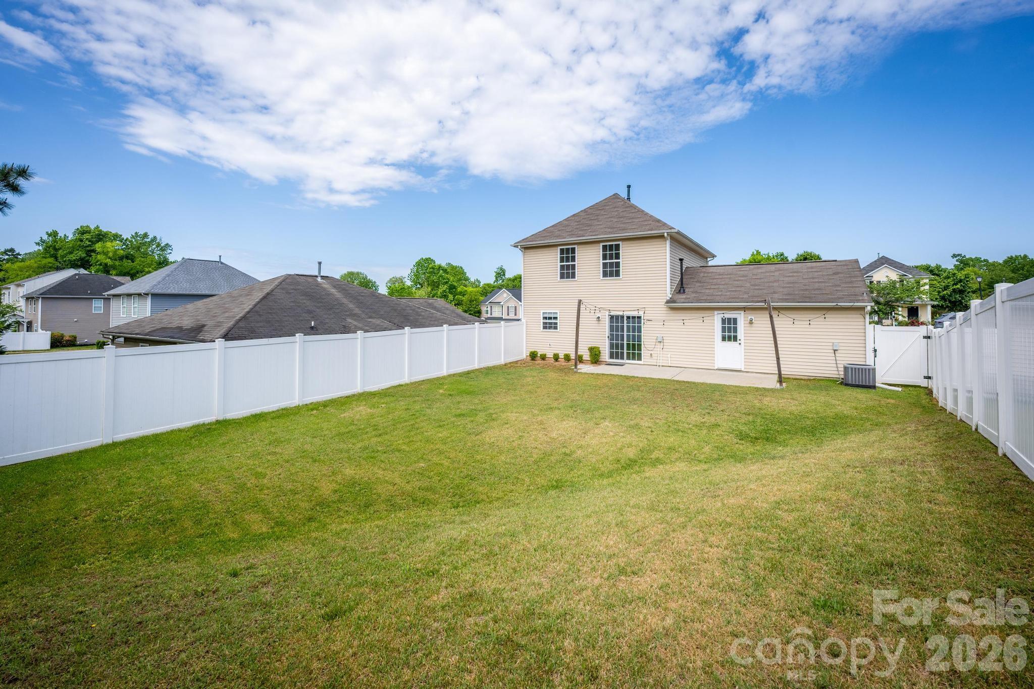 10809 Traders Court — Davidson