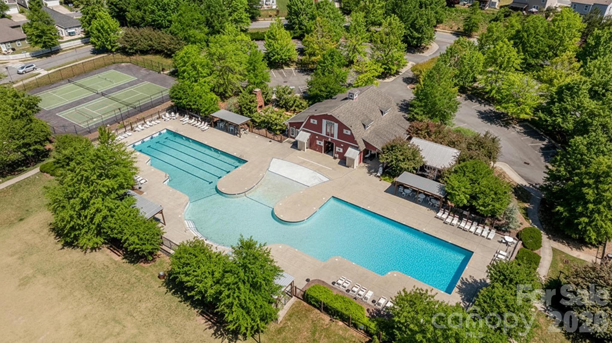 10809 Traders Court — Davidson