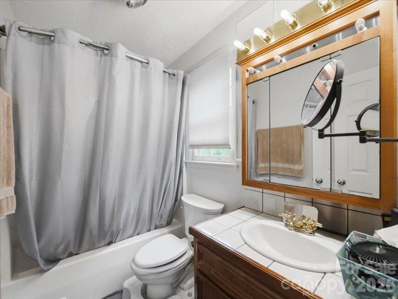 6 Woodland Circle — Granite Falls