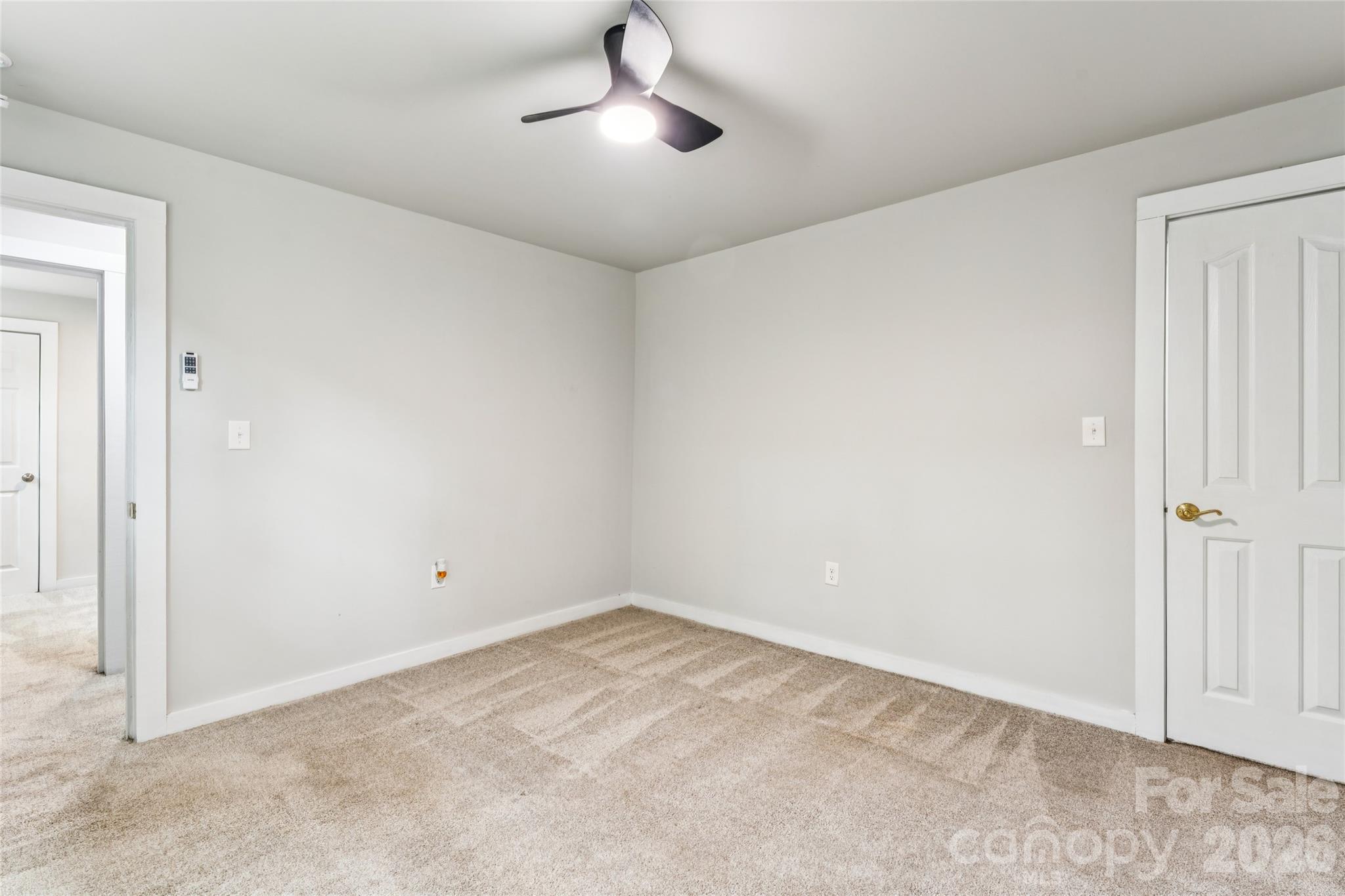 1014 N Mountain Street — Cherryville