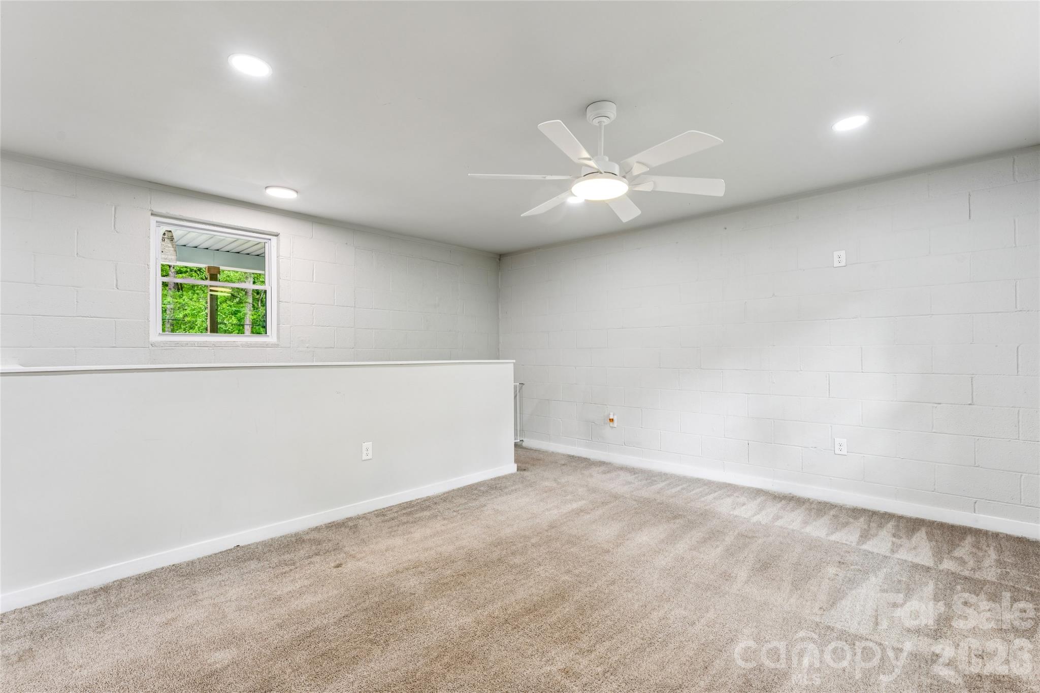 1014 N Mountain Street — Cherryville