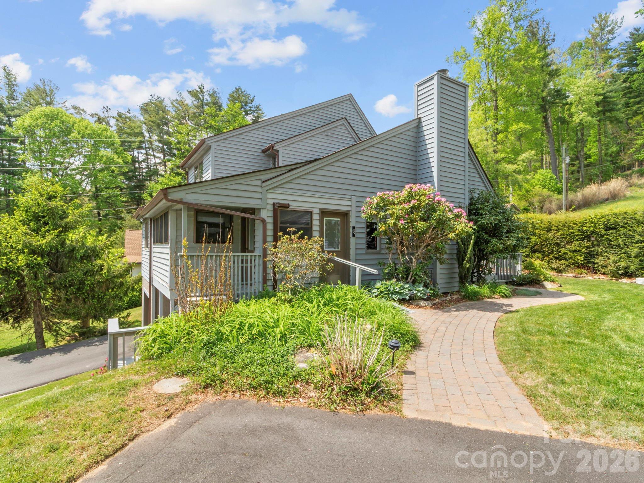 317 Robertson Street — Burnsville
