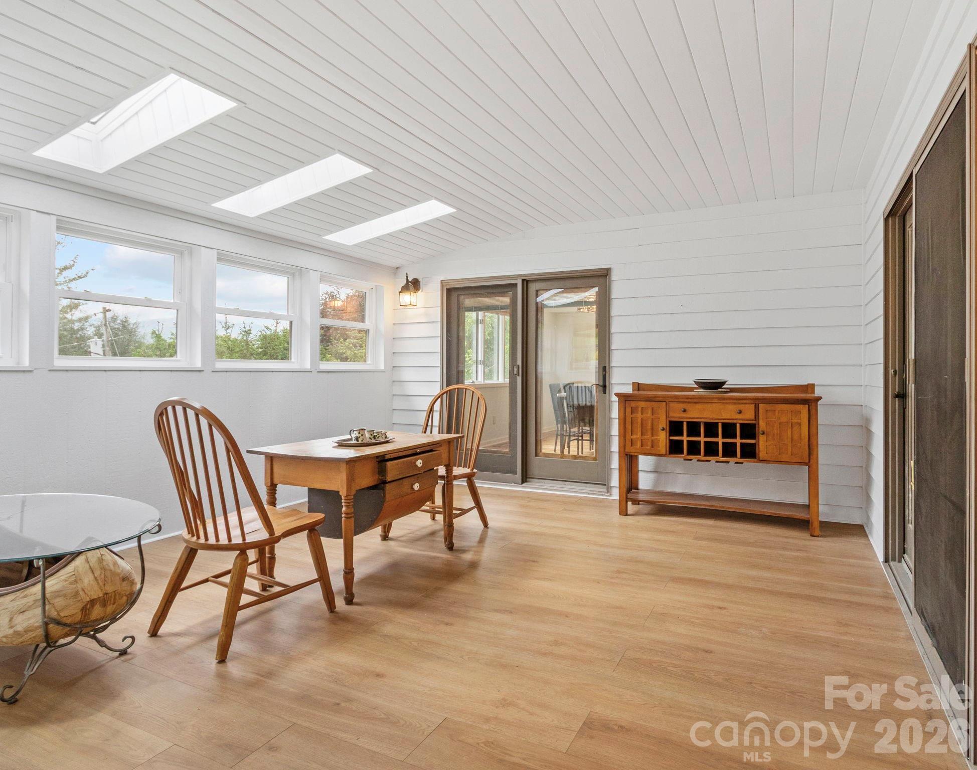 317 Robertson Street — Burnsville
