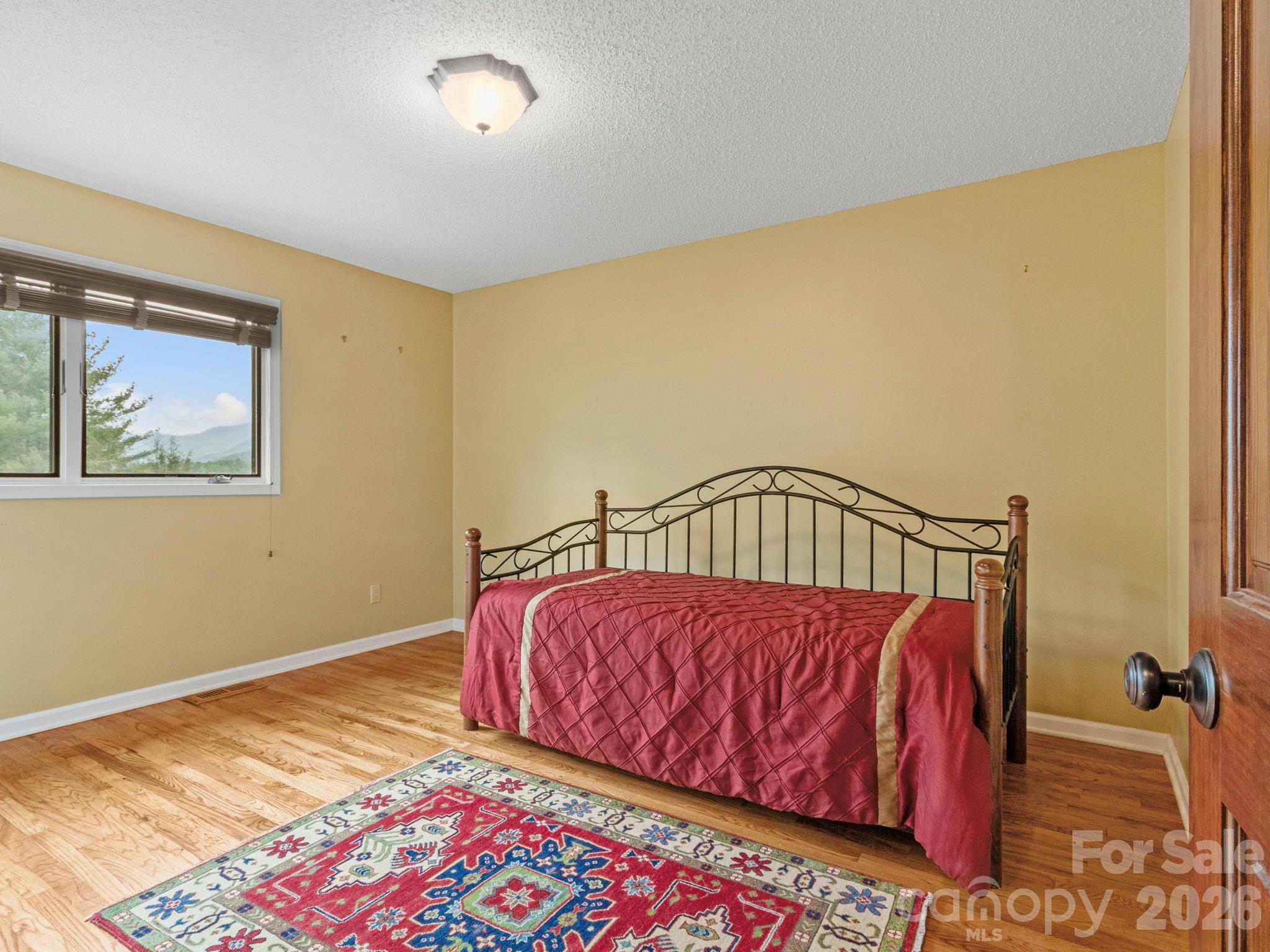 317 Robertson Street — Burnsville