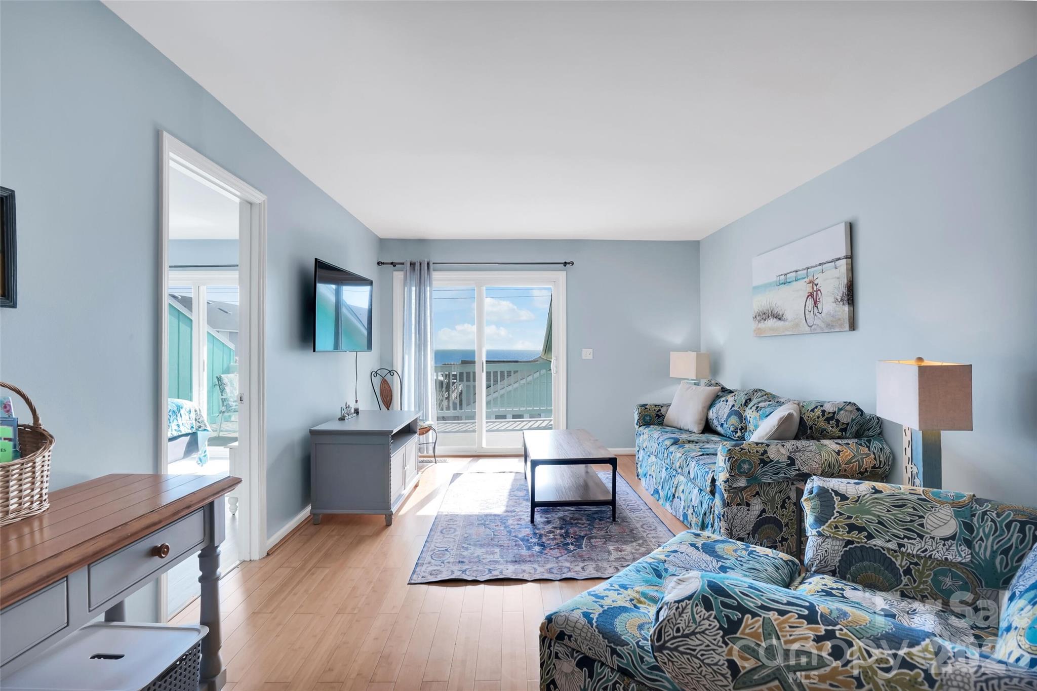 1013 Carolina Beach Avenue N — Carolina Beach