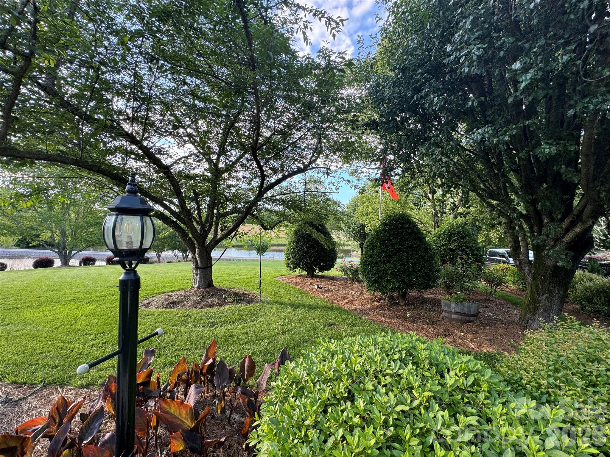 1011 Ratchford Road — York