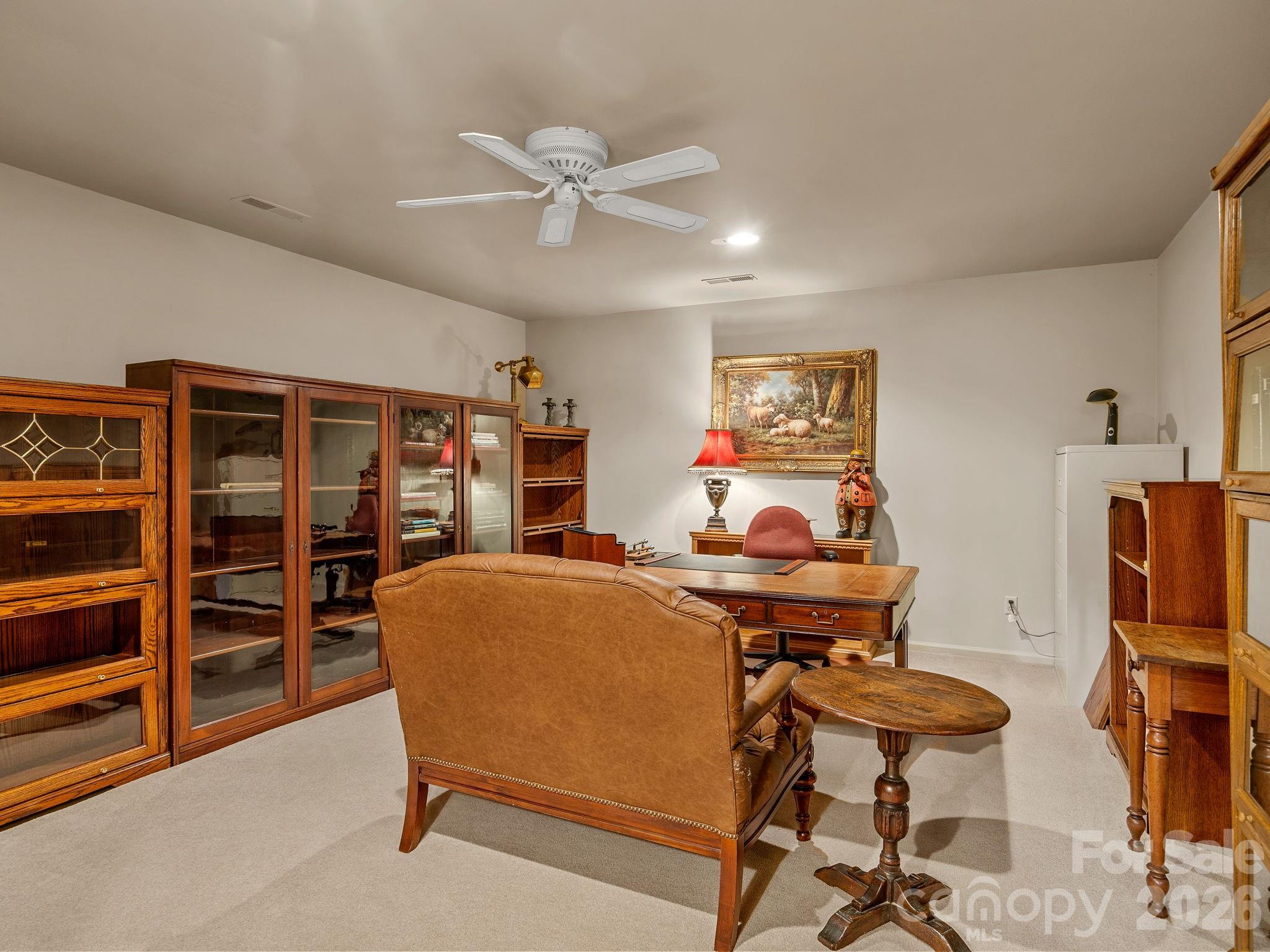 22 Hunting Country Trail — Tryon