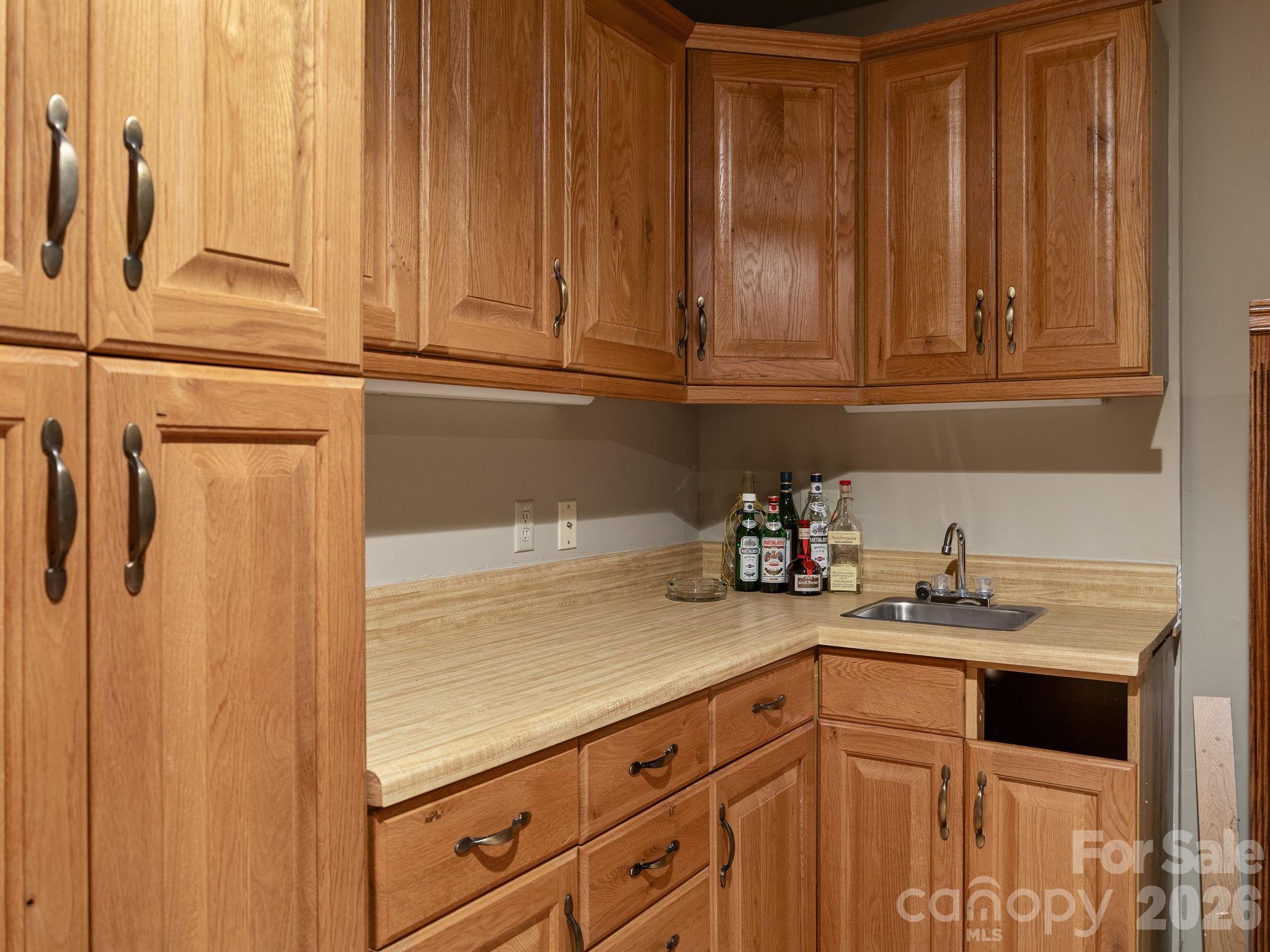 22 Hunting Country Trail — Tryon