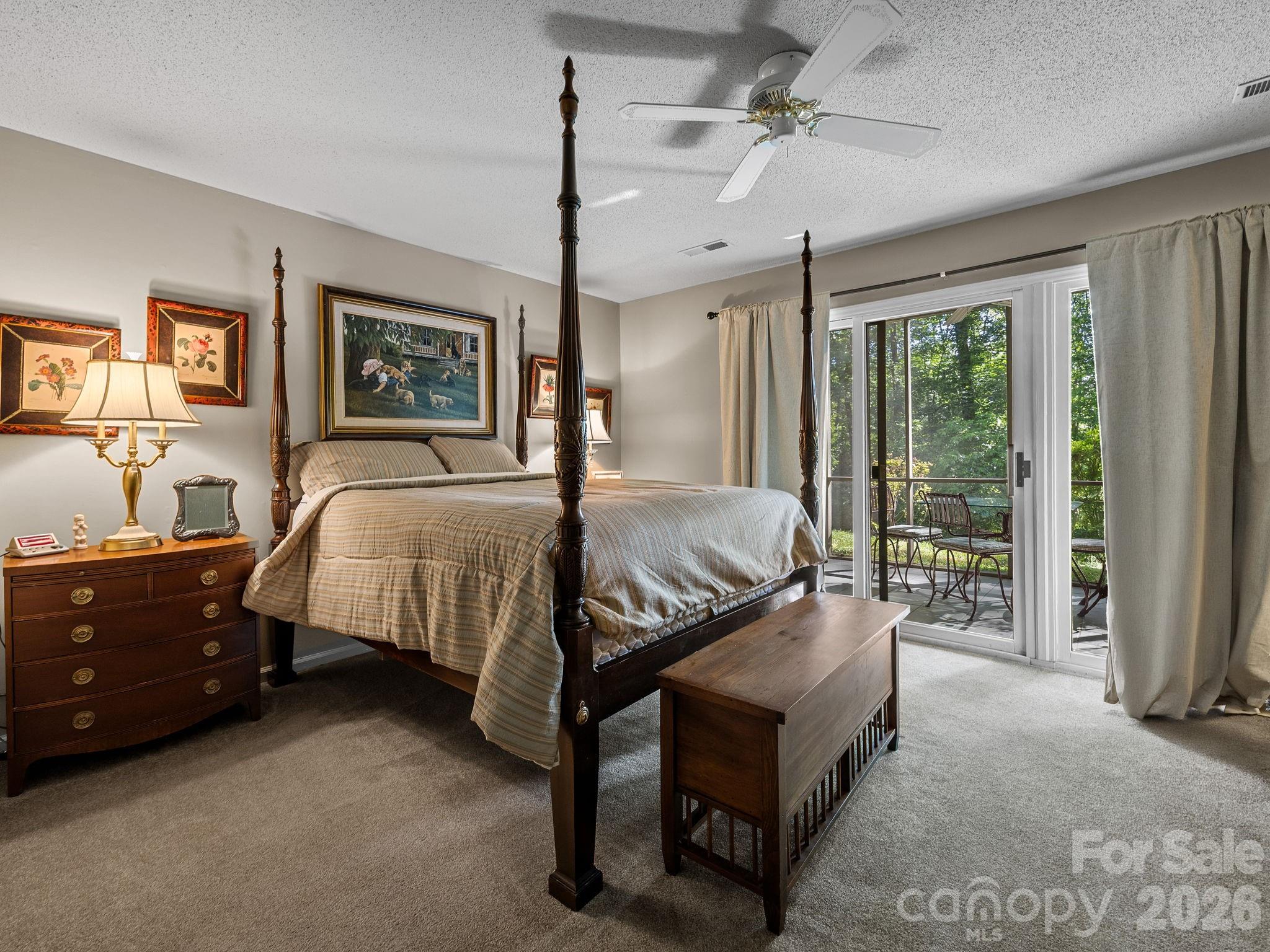 22 Hunting Country Trail — Tryon