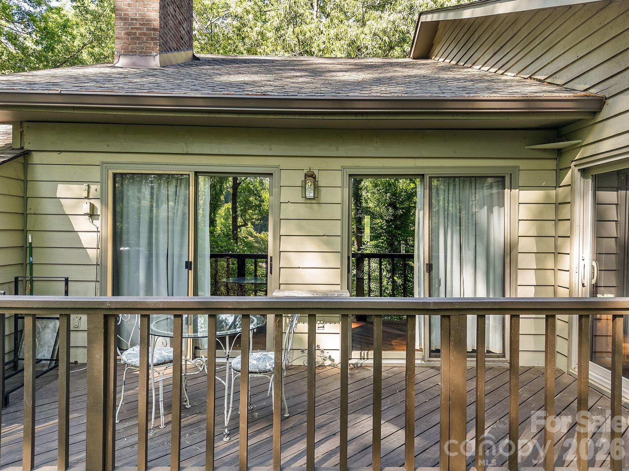 22 Hunting Country Trail — Tryon