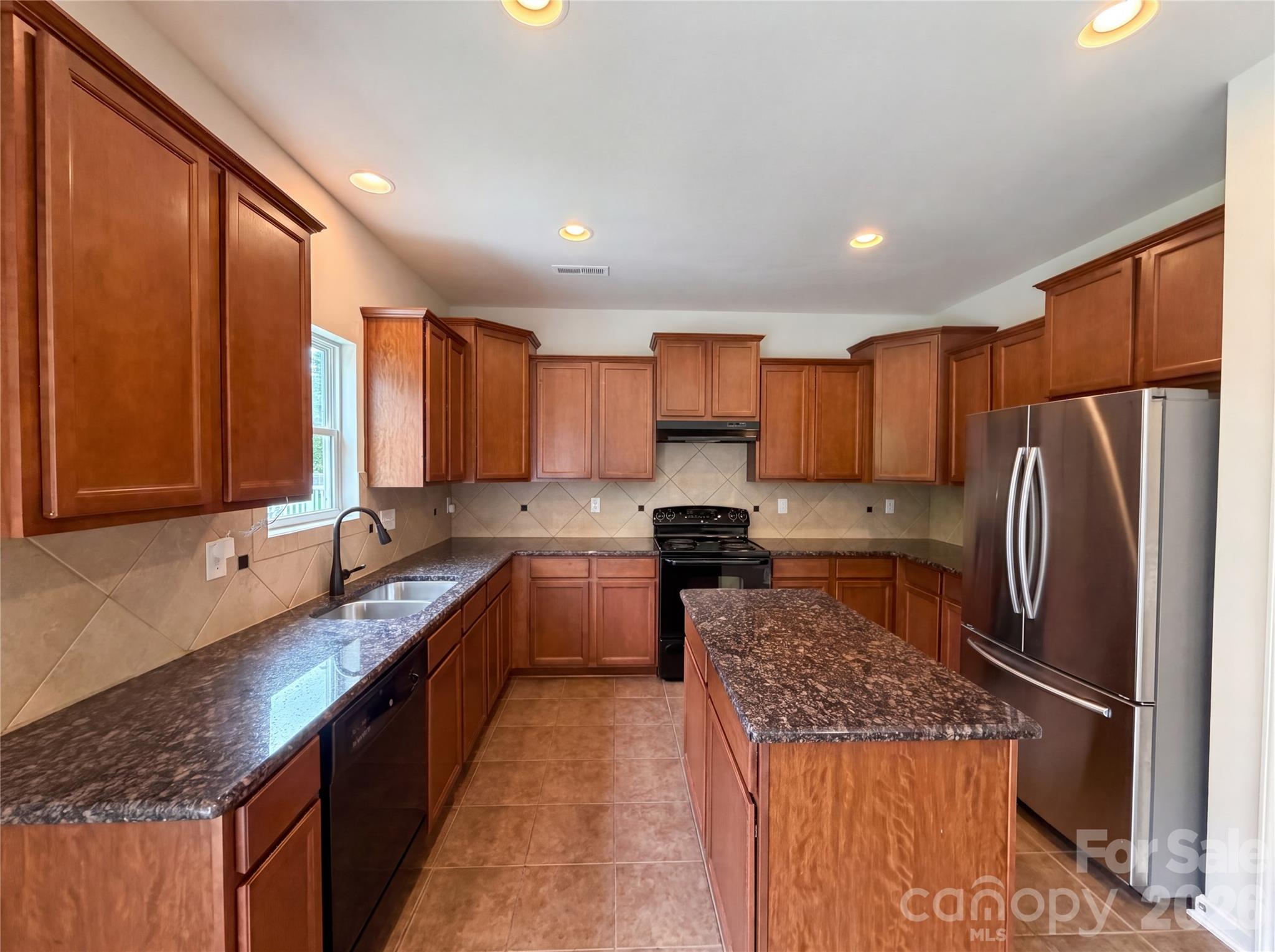 3207 Ringtail Lane — Charlotte