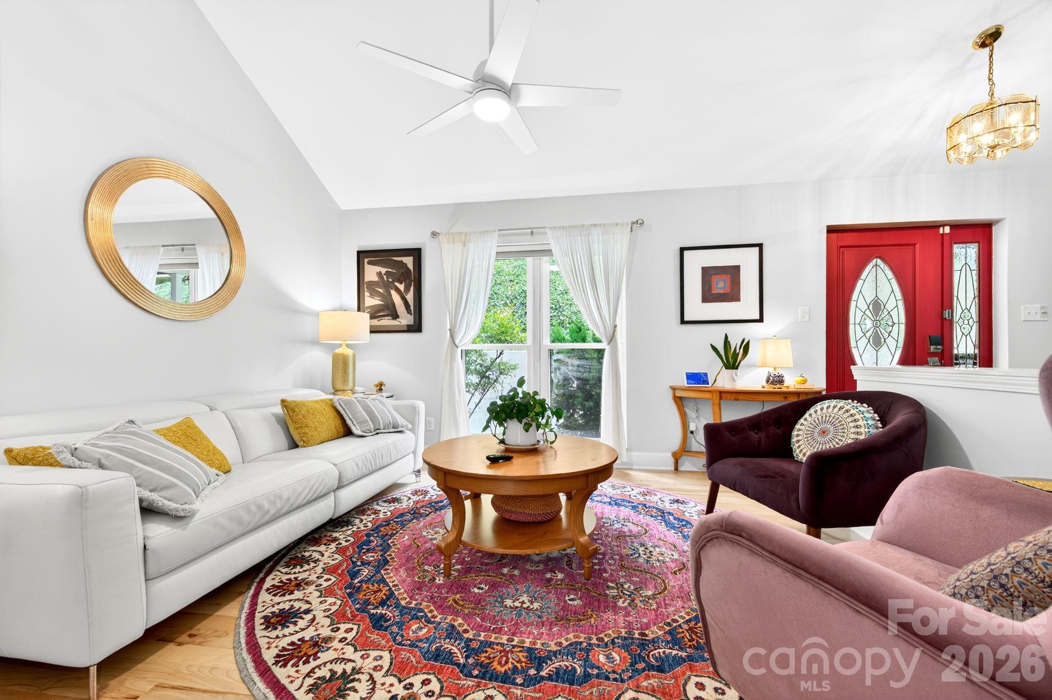 153 Skyview Circle — Asheville
