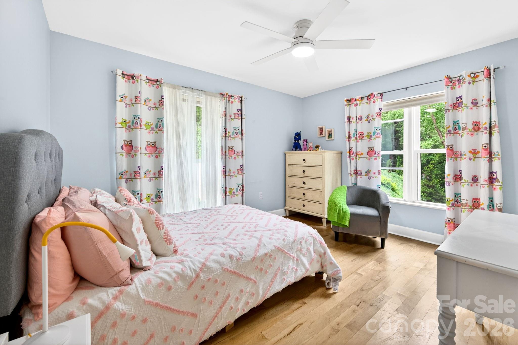 153 Skyview Circle — Asheville
