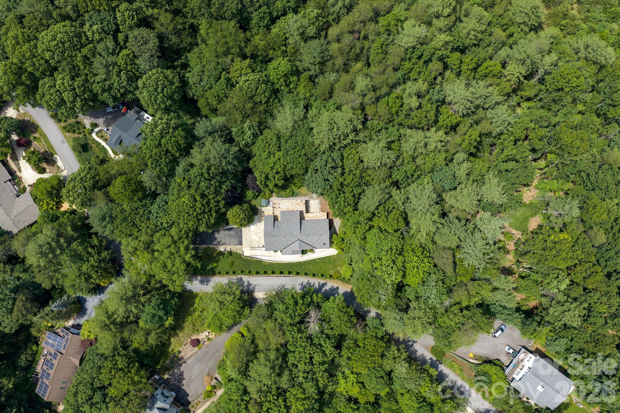 153 Skyview Circle — Asheville