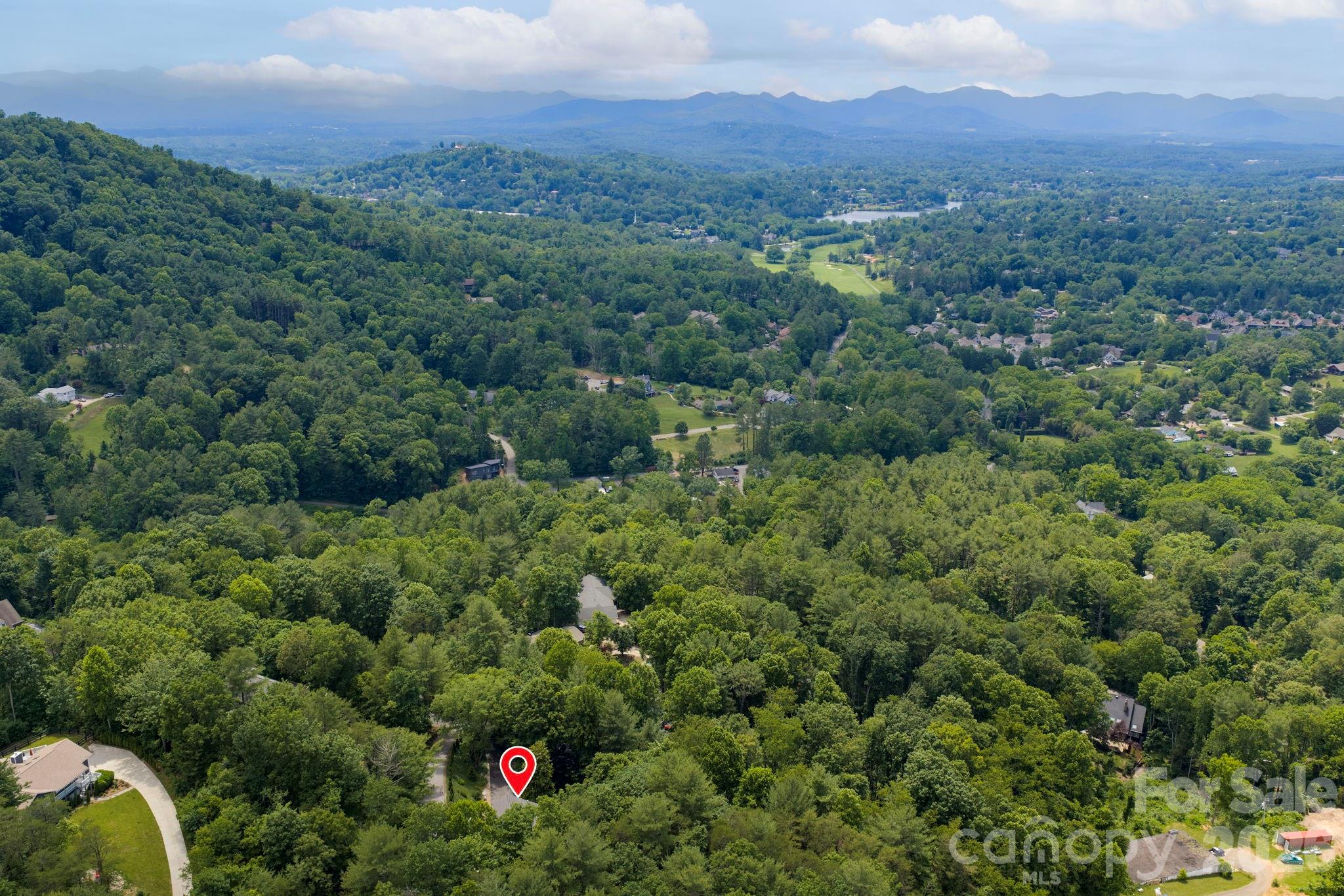 153 Skyview Circle — Asheville